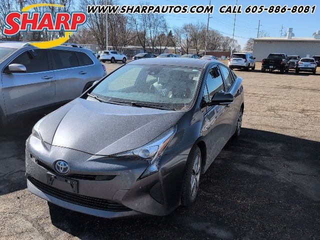 2018 Toyota Prius Three FWD
