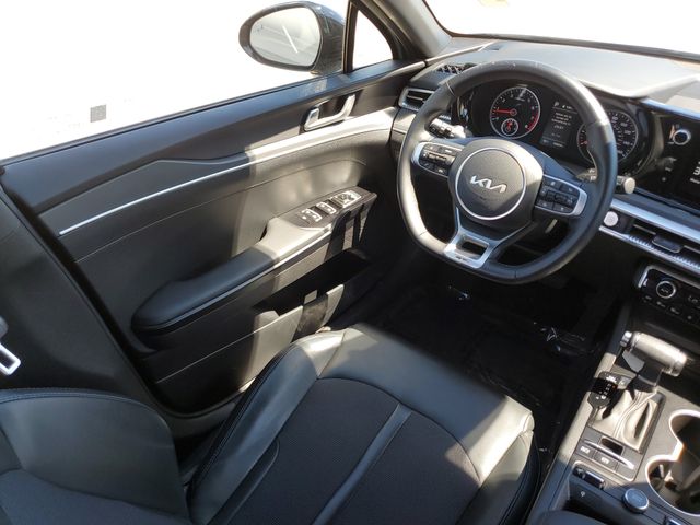Used 2024 Gray Kia GT-Line image 12