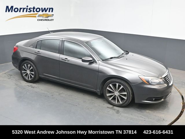  2014 Chrysler 200 Touring FWD   