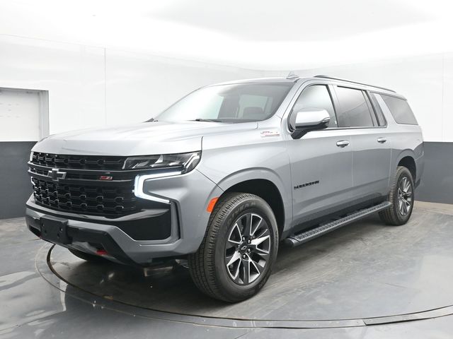 Used 2023 Gray Chevrolet Z71 image 10
