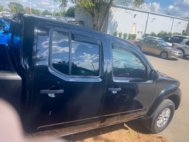 Used 2016 Black Nissan SV image 7