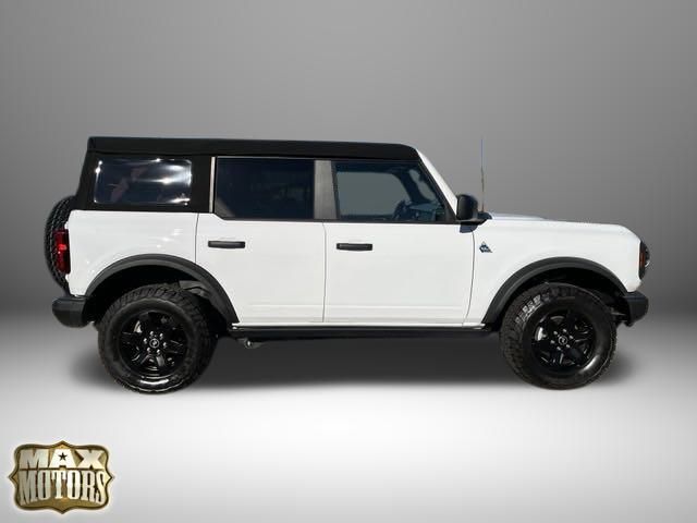 2024 Ford Bronco Black Diamond 11