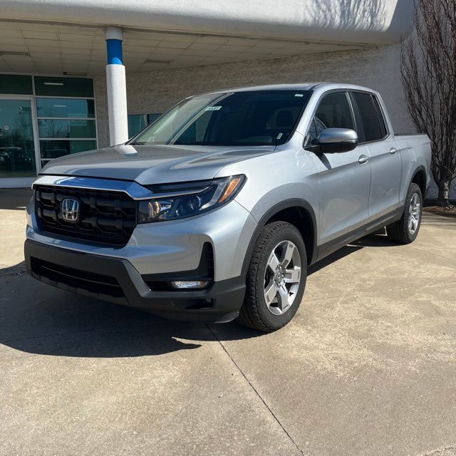Solar Silver Metallic 2025 Honda Ridgeline RTL AWD Pickup Truck All-Wheel Drive 9-Speed Automatic