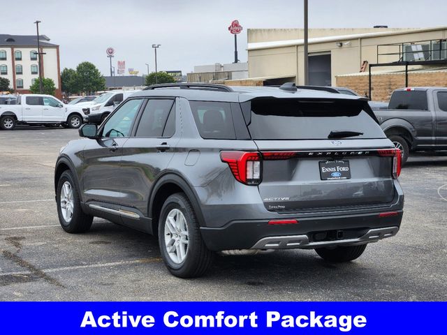 2025 Ford Explorer Active 6