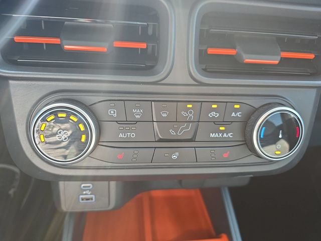 Used 2024 Carbonized Gray Metallic Ford XLT image 23
