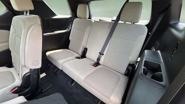 Used 2022 Black Chevrolet LT image 32