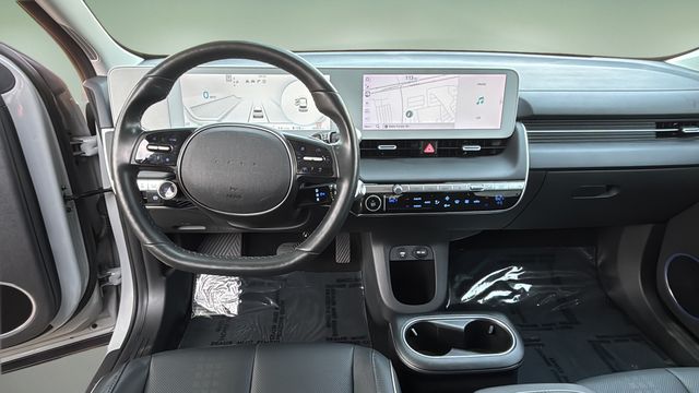 Used 2023 Gray Hyundai SEL image 9