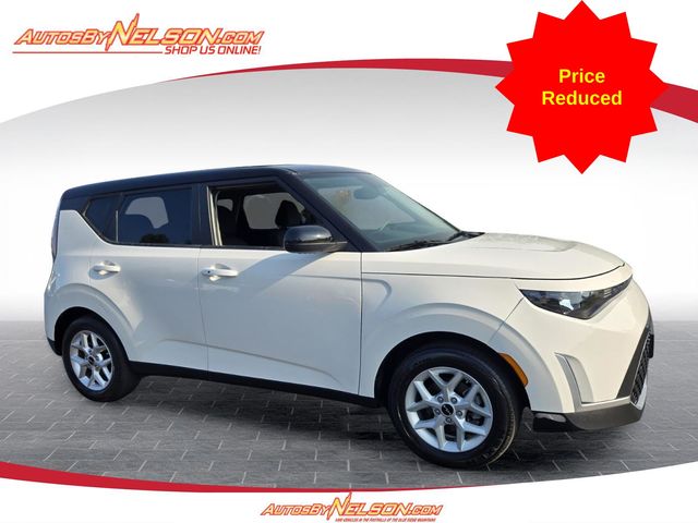 2023 Kia Soul S FWD