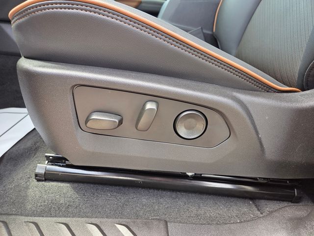2026 GMC Canyon AT4, 4WD