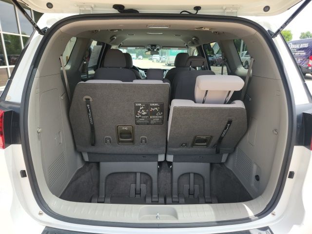 Certified Used 2021 White Kia LX image 14