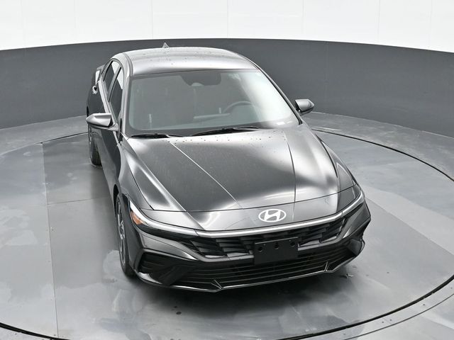 2025 Hyundai Elantra SEL 21