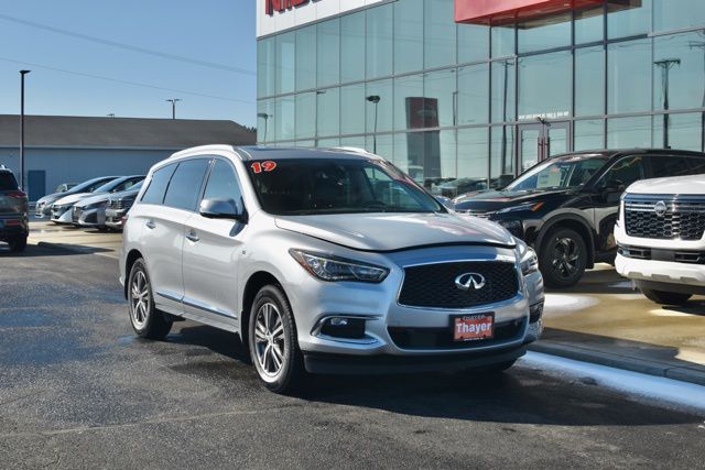 Used 2019 INFINITI QX60 LUXE 4D Sport Utility