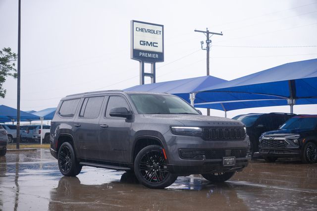 Baltic Gray Metallic Clearcoat 2024 Jeep Wagoneer Series II 4WD SUV / Crossover Four-Wheel Drive 8-Speed Automatic
