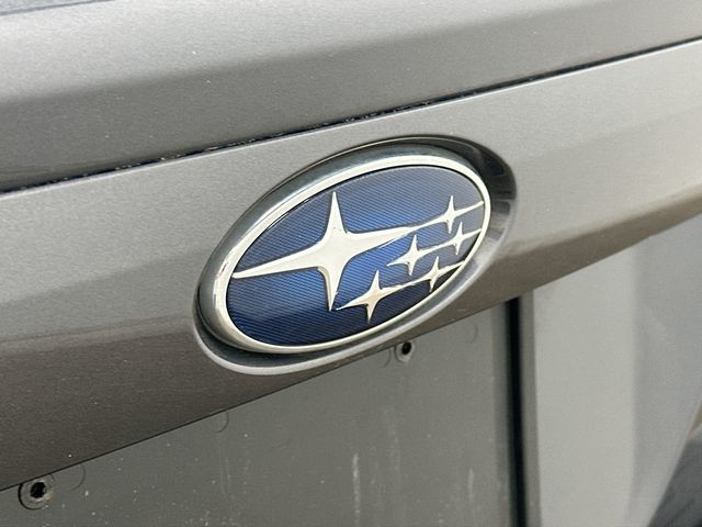 2021 Subaru Crosstrek Limited Gray at Subaru and VW of Moon Township