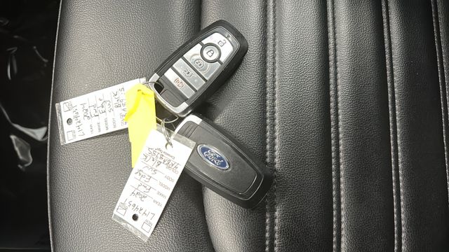 Used 2024 Black Metallic Ford SEL image 39