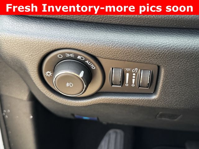 2025 Chrysler Pacifica Limited White at Big Star Chrysler Jeep Dodge Ram 