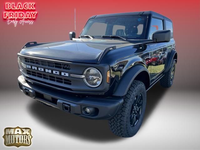 2024 Ford Bronco Black Diamond 3