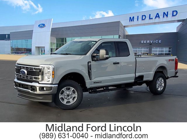 2026 Ford F-250 Super Duty XLT SuperCab 4WD