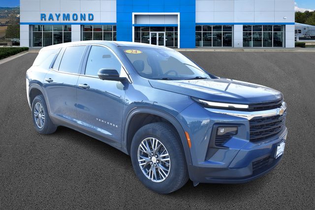 2024 Chevrolet Traverse LS AWD