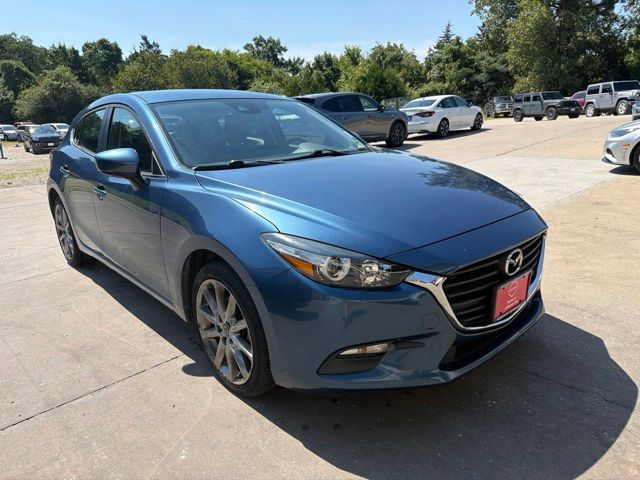 Eternal Blue Mica 2018 Mazda MAZDA3 Hatchback Front-Wheel Drive 6-Speed Automatic