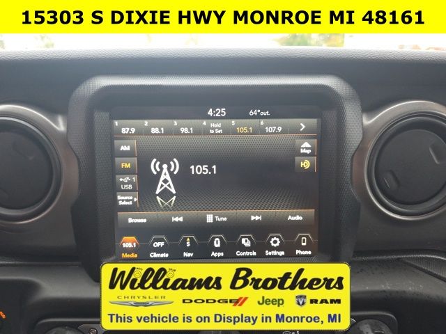 2023 Jeep Gladiator Sport - Bright White Clearcoat exterior view 18