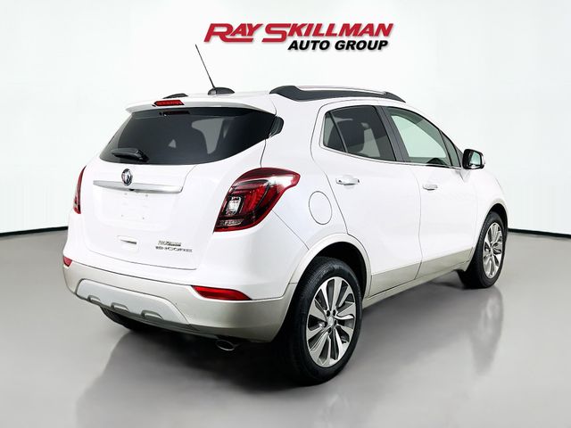 Used 2019 White Buick Preferred image 7