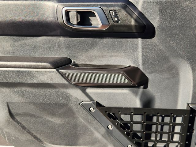 2024 Ford Bronco Badlands Gray at Community Kia