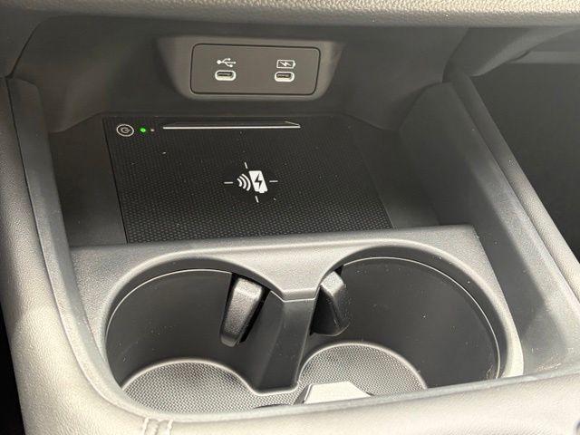new 2027 Honda HR-V car, priced at $33,855