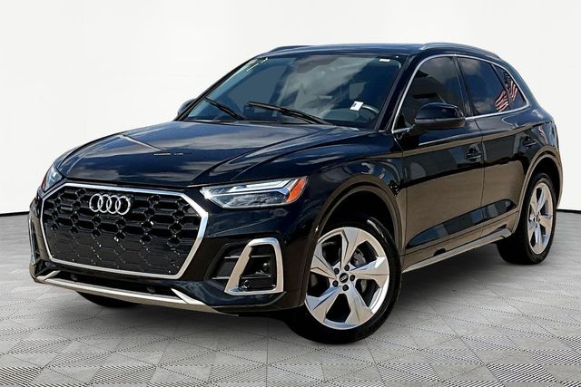 Mythos Black Metallic 2023 Audi Q5 quattro Premium Plus S Line 45 TFSI SUV / Crossover All-Wheel Drive 7-Speed Automatic