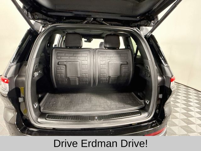 Used 2025 Jeep Grand Cherokee L SUV