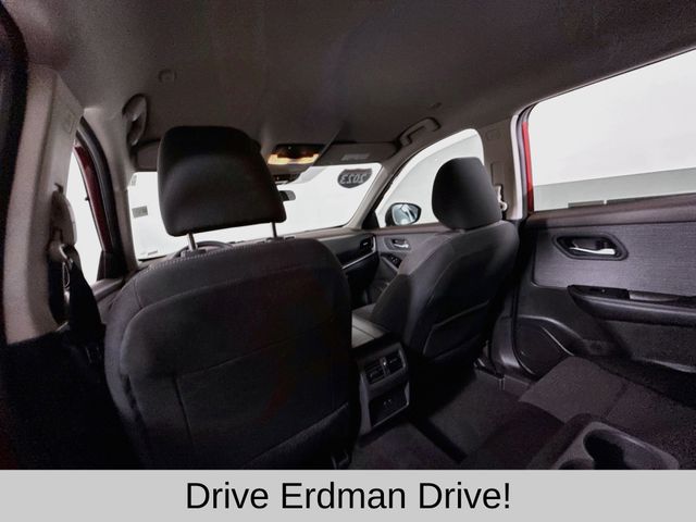 Used 2023 Nissan Rogue SUV