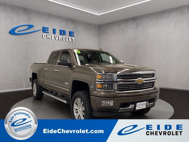 Brownstone Metallic 2015 Chevrolet Silverado 1500 Pickup Truck Four-Wheel Drive 8-Speed Automatic Overdrive