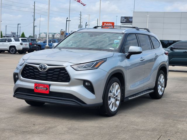 2025 Toyota Highlander Limited Silver at Monument Chevrolet