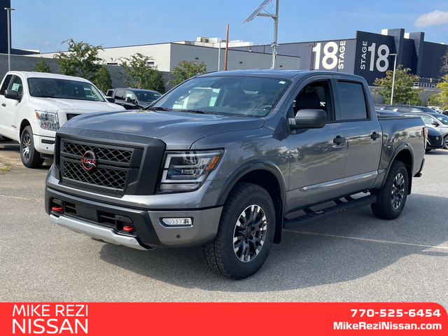 2024 Nissan Titan PRO-4X 5