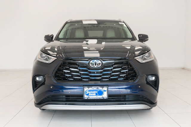 Used 2024 Toyota Highlander SUV