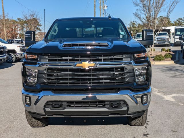 2025 Chevrolet Silverado 2500HD LT photo