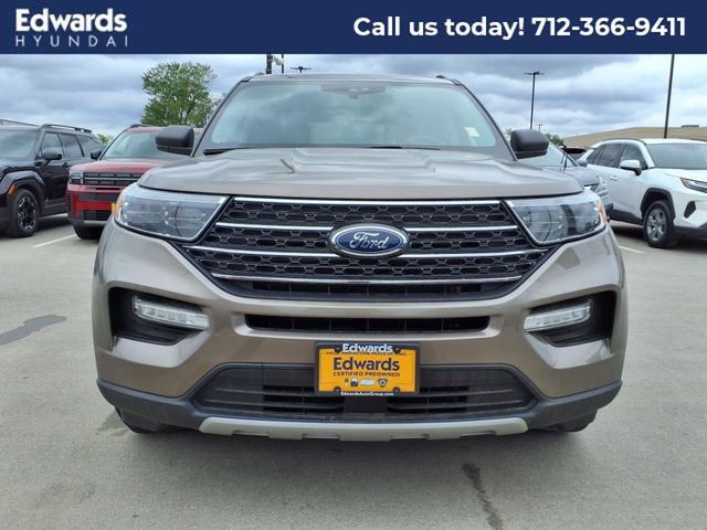 2021 Ford Explorer XLT photo