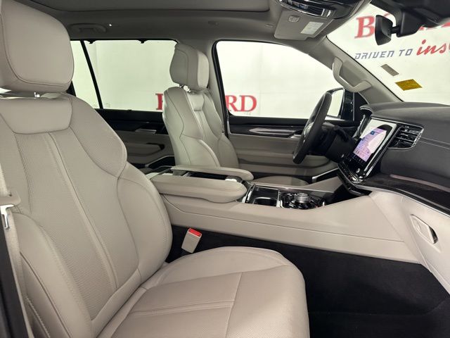 2024 Baltic Gray Metallic Clearcoat Jeep Wagoneer Base 4X4 SUV