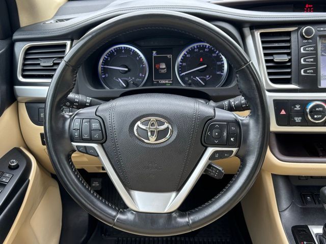 2018 Toyota Highlander XLE photo