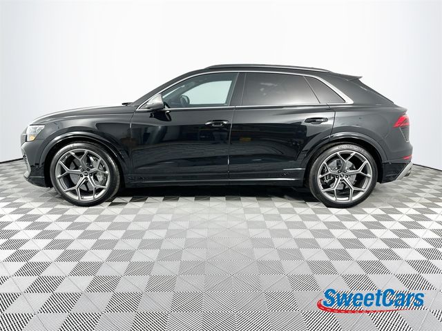 2025 Audi RS Q8 performance