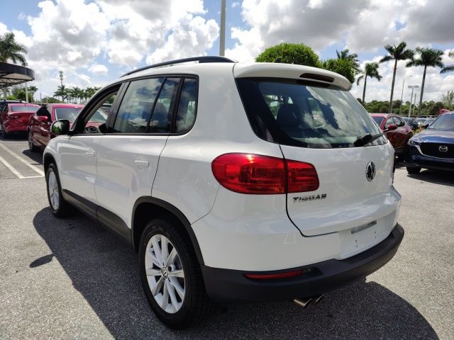 2017 Volkswagen Tiguan 2.0T S 11