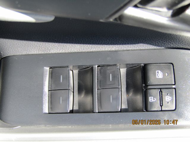 used 2023 Toyota Highlander car, priced at $33,999