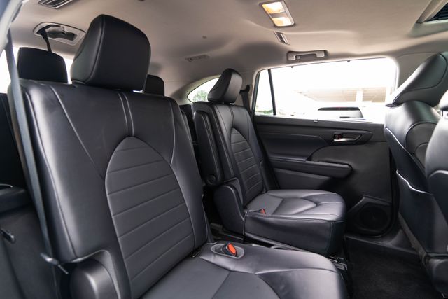 Used 2022 Toyota Highlander SUV