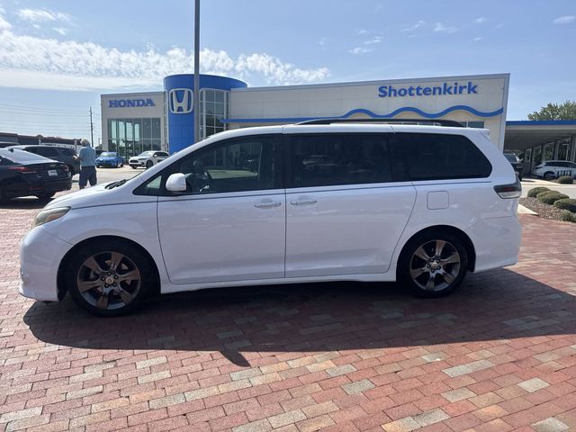 Used 2015 Toyota Sienna Van