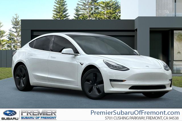 2020 Tesla Model 3 Standard Range Plus RWD