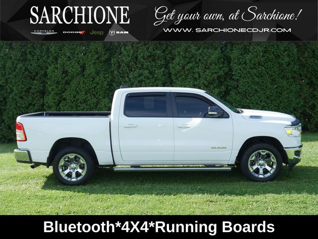 Bright White Clearcoat 2022 RAM 1500 Pickup Truck Four-Wheel Drive 8-Speed Automatic