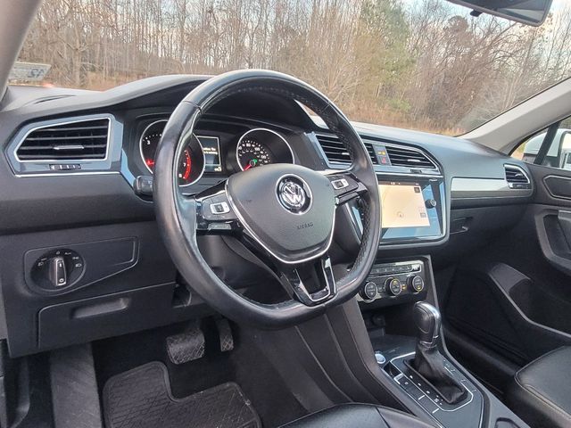 2018 Volkswagen Tiguan 2.0T SEL 17