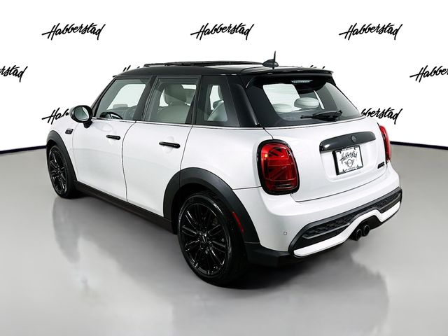 2022 MINI Cooper S Iconic 7