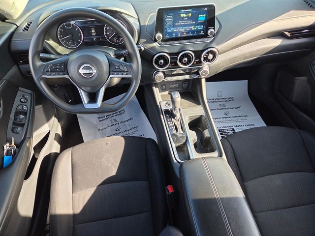 Used 2024  Nissan SV image 8