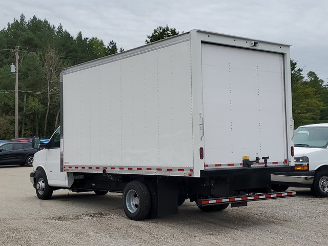 2026 Chevrolet Express 3500 Regular Cab DRW RWD Box Van for sale #TN003443 - photo 4